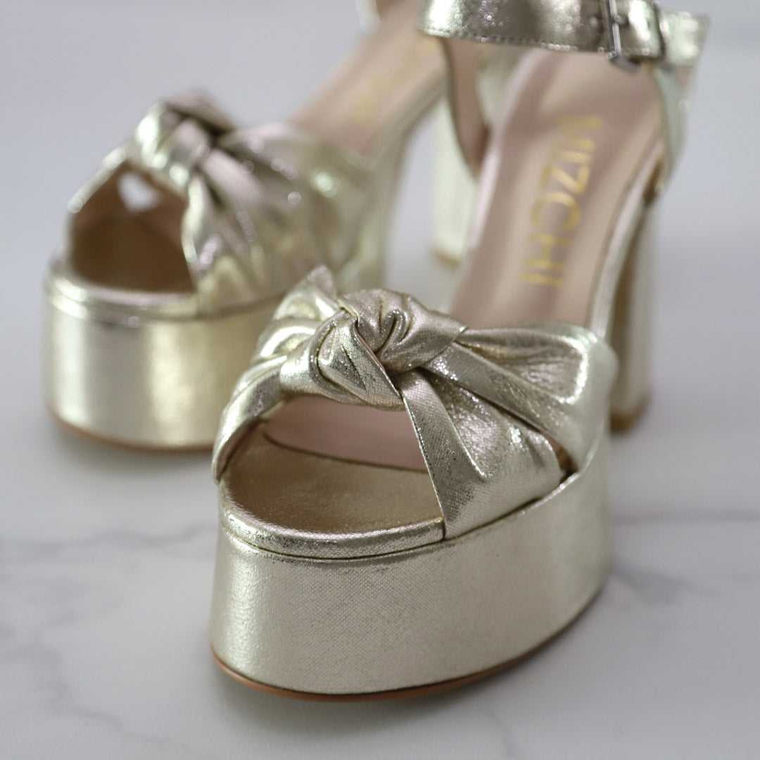 petite glossy gold heels from UK 13 to Uk 3