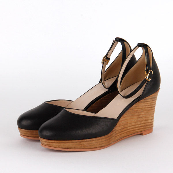 closed toe wedges uk