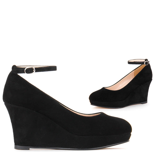 black shoes wedge heel