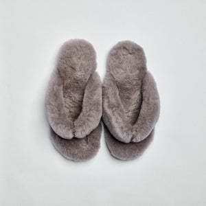 sheepskin toe post slippers