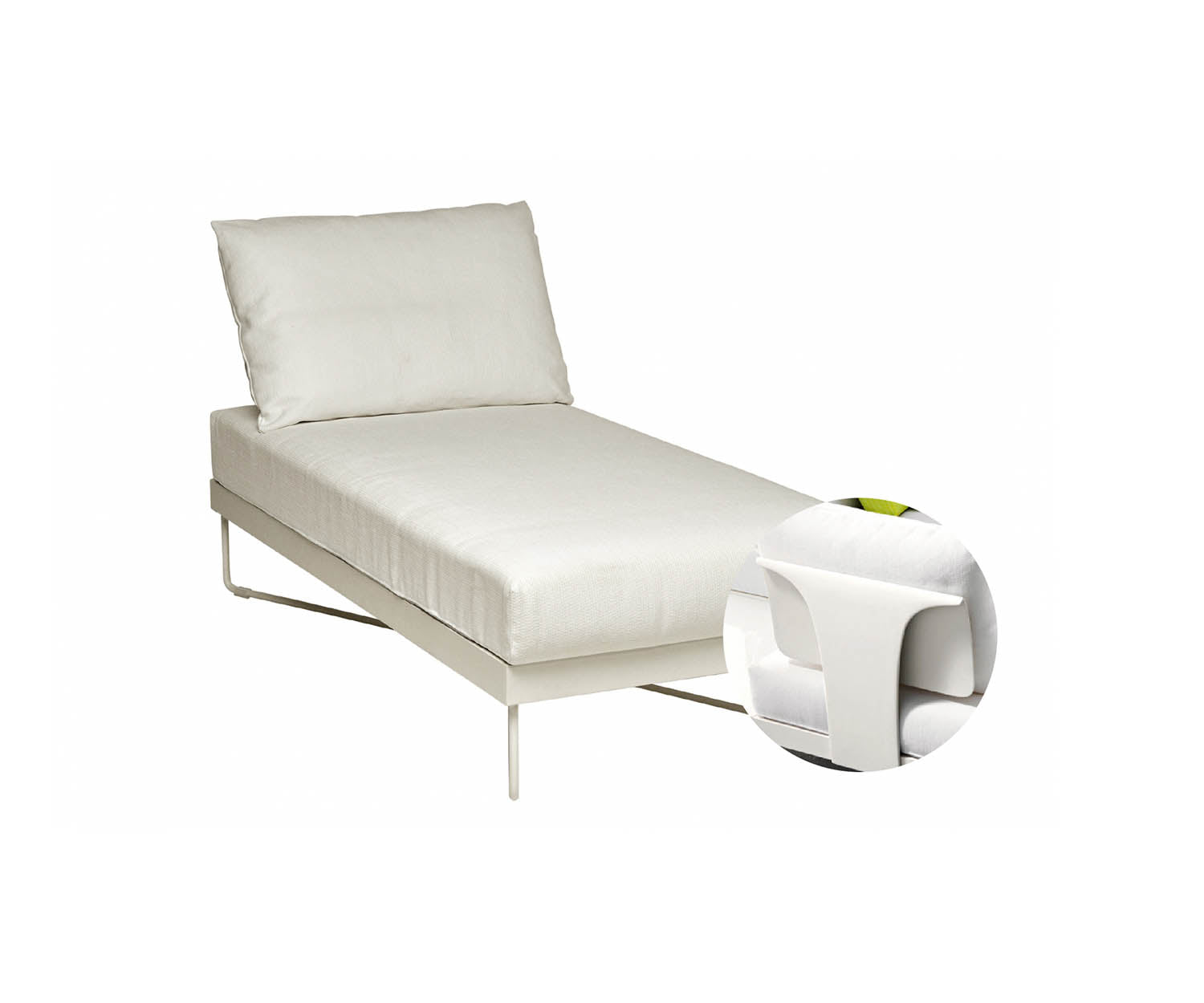 roberta ramme wave chaise lounge