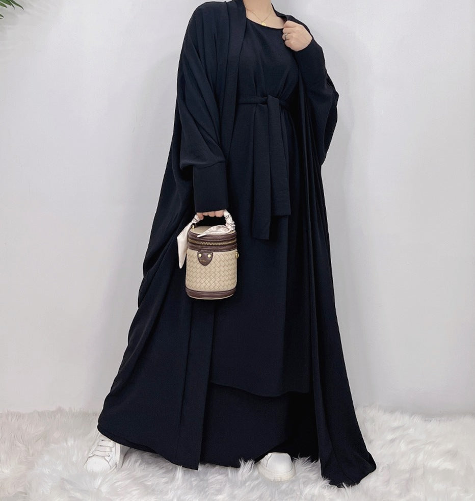 Abayas, Hijabs & Dresses Available Online from AbayaTopia
