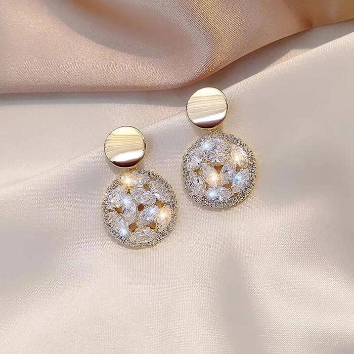 Buy Crescent Bubbles Kids' Gold Earrings Online | CaratLane