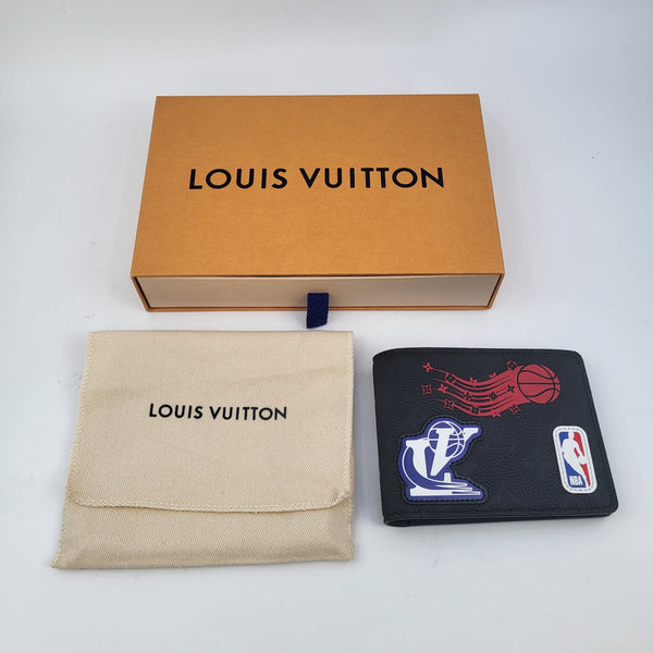 Louis Vuitton Men's Black Leather Multiple Wallet Dark Infinity – Luxuria &  Co.