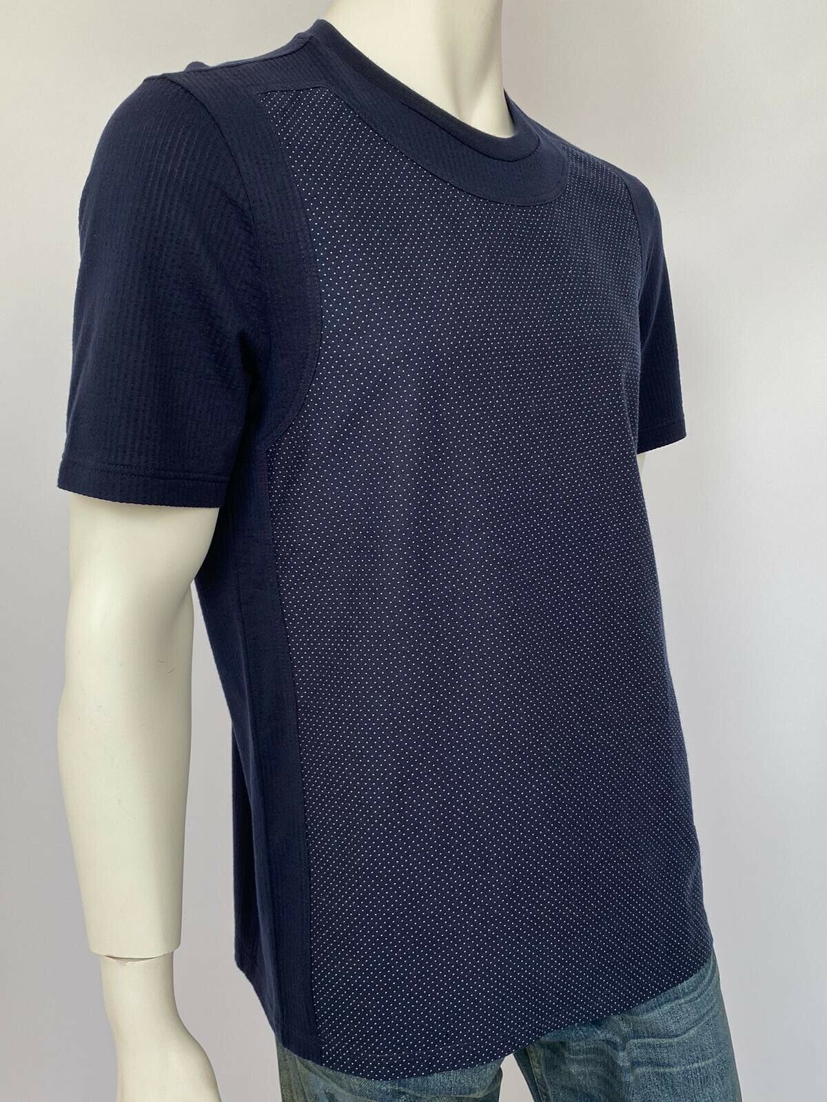 Louis Vuitton Men's Navy Cotton Spotted Denim Front T-Shirt – Luxuria & Co.