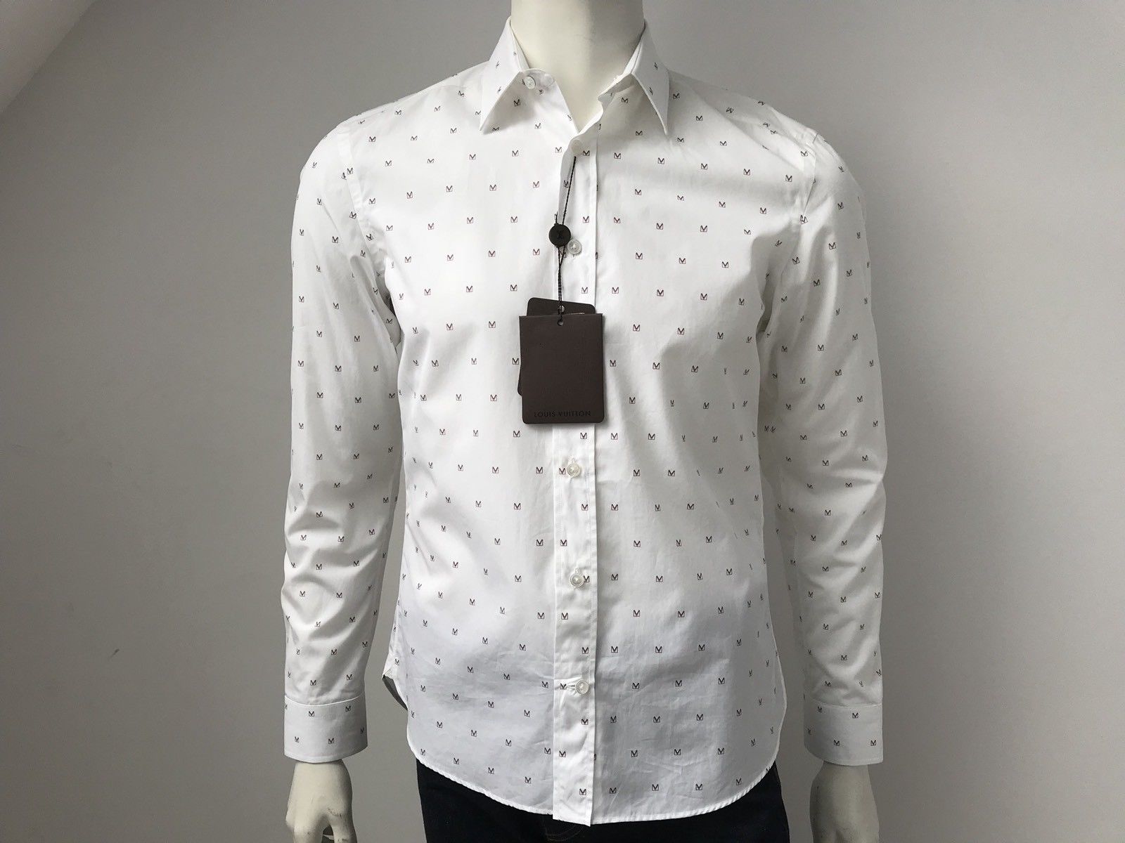 Classic V Printed Shirt – Luxuria & Co.