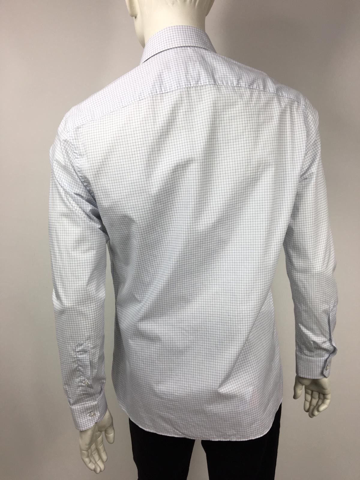 Louis Vuitton Men's White Cotton Emblem Classic Collar Shirt – Luxuria ...