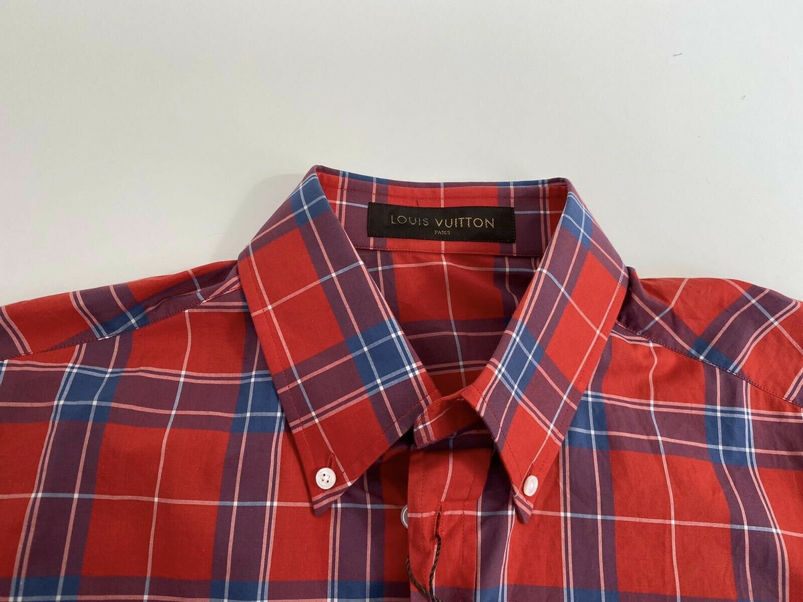 Louis Vuitton Men's Red Cotton Long Sleeve Plaid Shirt – Luxuria & Co.