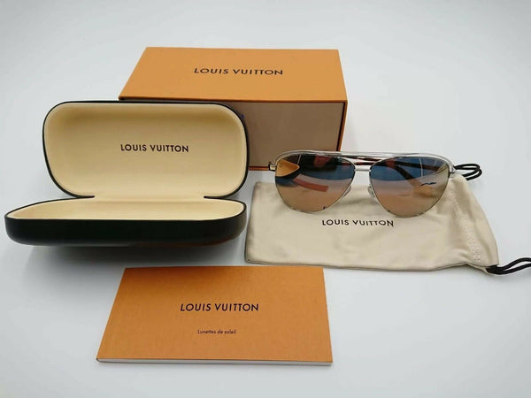 Louis Vuitton The Party Aviator Blue (Z0911U) Sunglasses at 1stDibs  louis  vuitton party sunglasses, lv party sunglasses, louis vuitton aviator  sunglasses