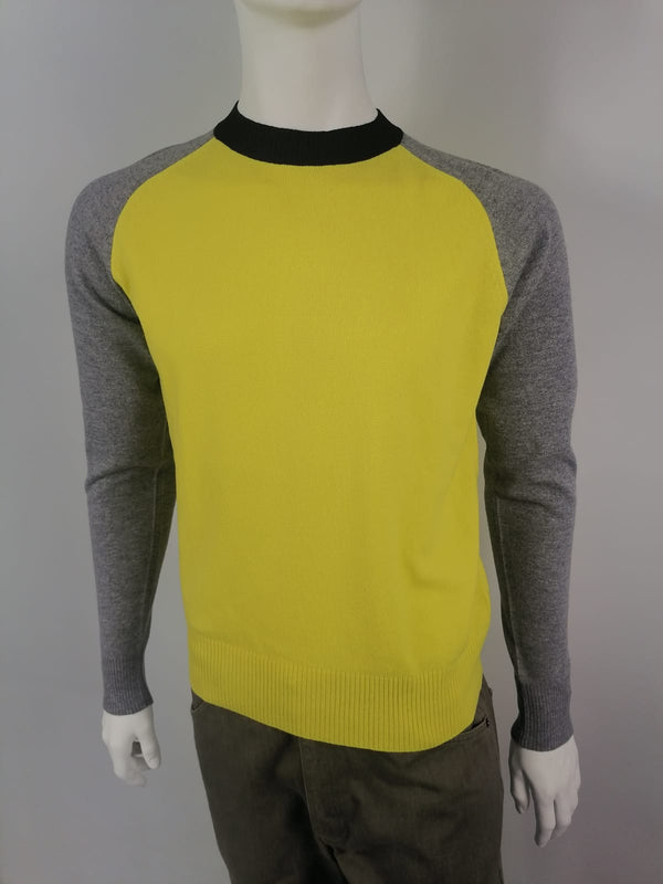 Louis Vuitton Men's XL Grey x Yellow Gravity Raglan Zip Sweater 5L1214 at  1stDibs