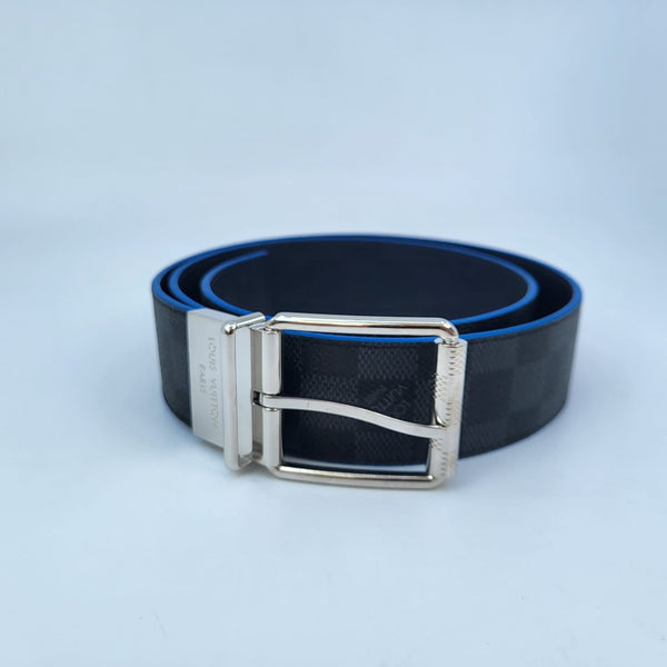 Louis Vuitton Men's Reversible Damier Graphite Epi Initials 40 MM Belt  M0197U – Luxuria & Co.