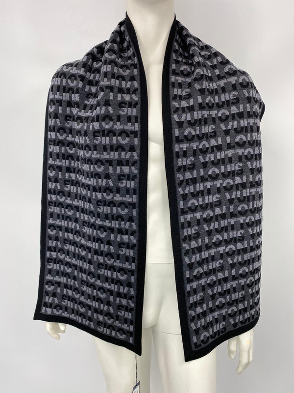 Louis Vuitton Châle Monogram Wool Scarf