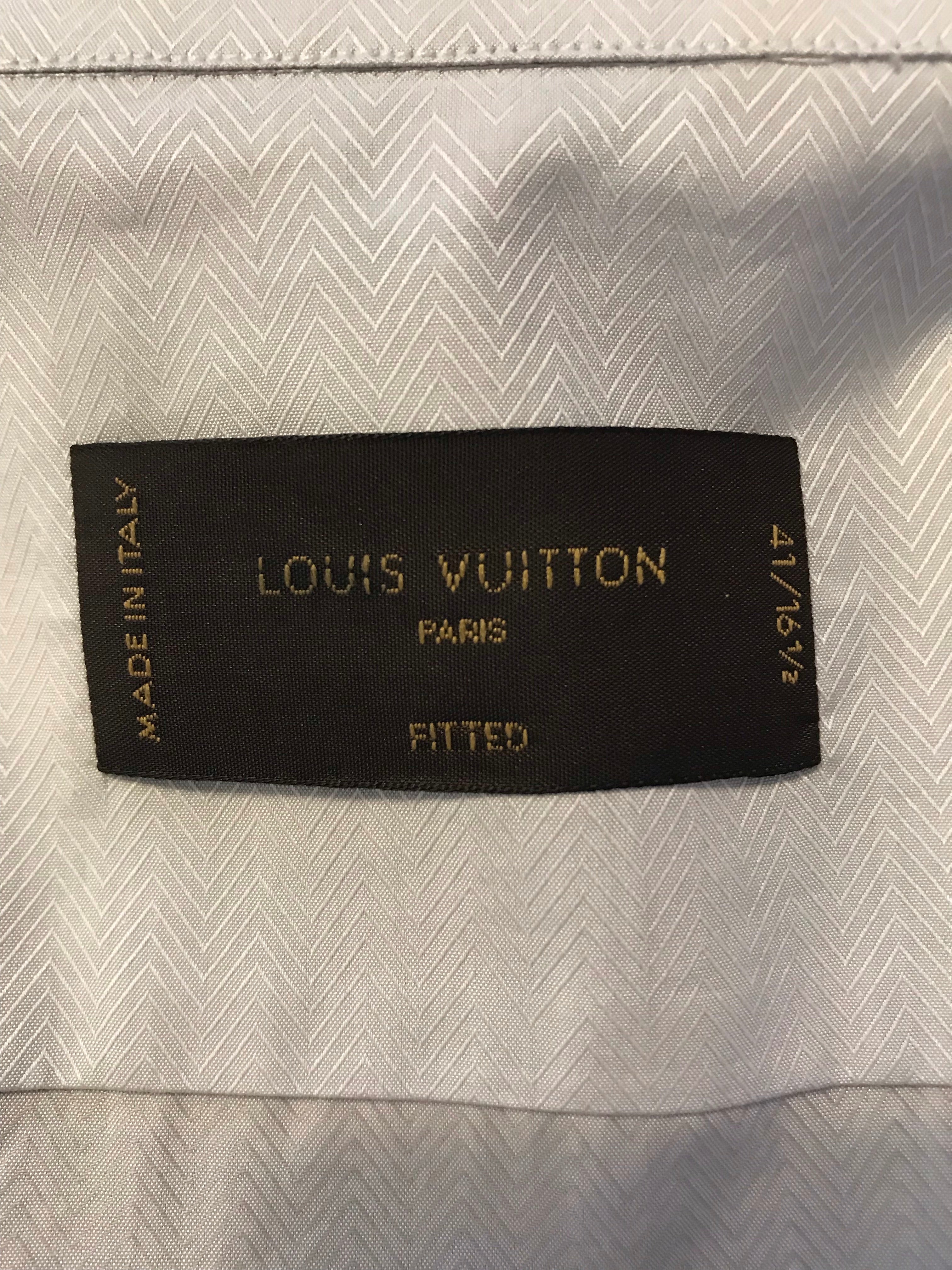 Louis Vuitton Men's Gray Cotton V Motif Dress Shirt – Luxuria & Co.