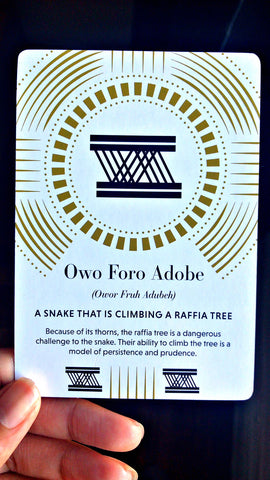 Owo Foro Adobe se traduit par « ingéniosité » ou « persévérance »
