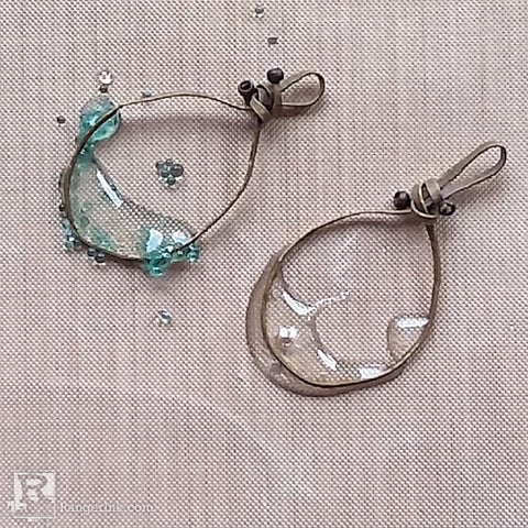 ICE Resin® Bubbles Earrings by Brooke Bock Step 3