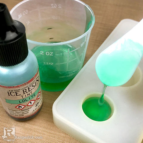 ICE_Resin_FAQs_pouring