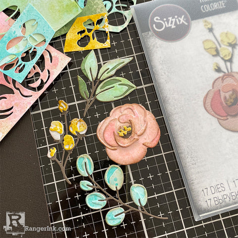 Tim_Holtz_Distress_Etcetera_Tag_Step17.jpg