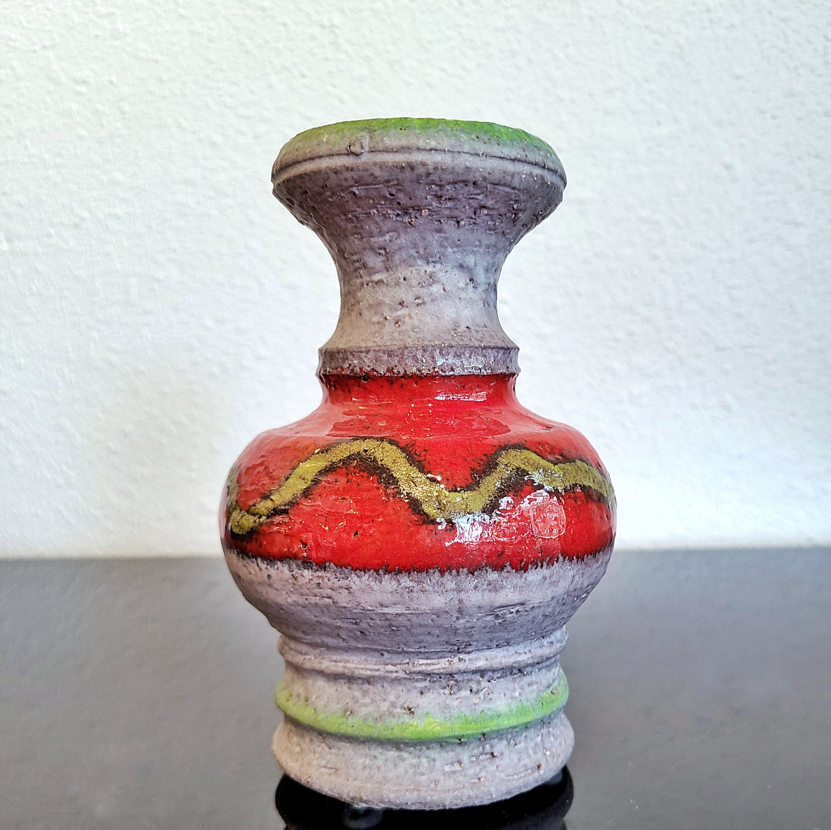 RED AND GREEN Ü-KERAMIK 'STUDIO LINE' VASE