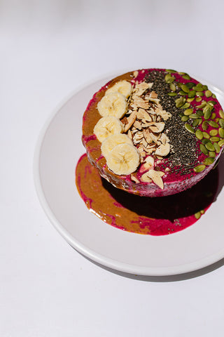 Majka Dragon Fruit Pitaya Bowl