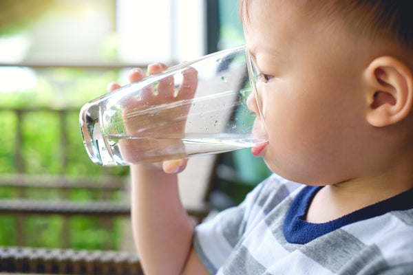 prevent dehydration in children