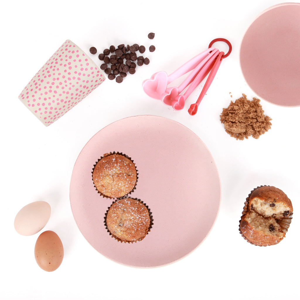 blush bamboo plate - cupcake recipe