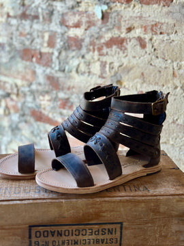 Horizon Lines Gladiator Sandals