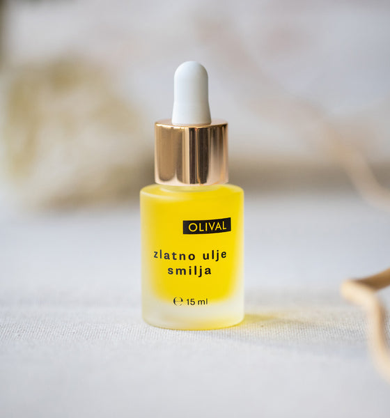 Golden immortelle oil