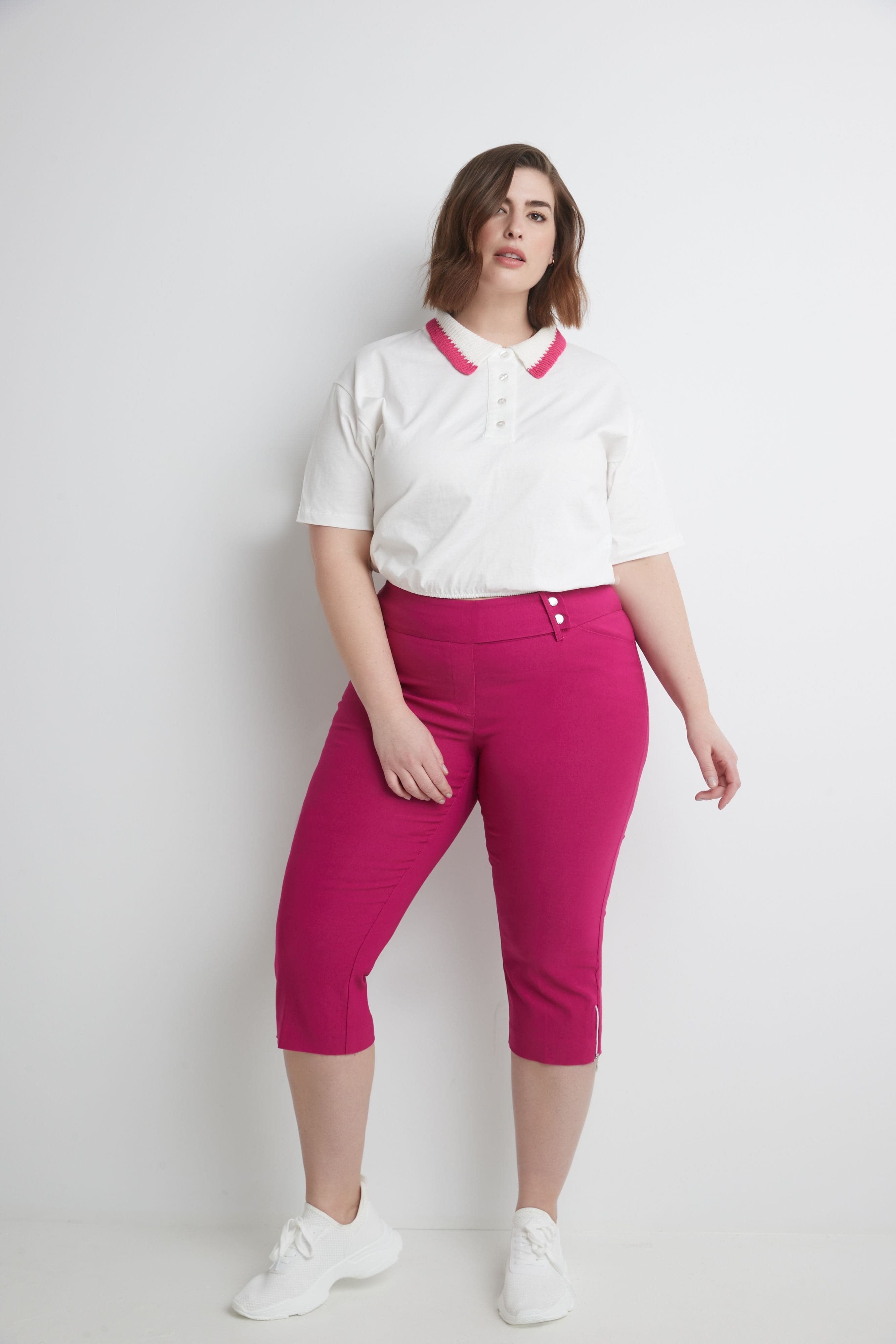 Curvy Chic Capris With Zipper Detail At The Hem Rekucci