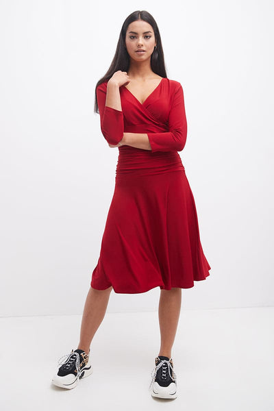Form-fitting 3/4 Sleeve Dress with Ruching – Rekucci