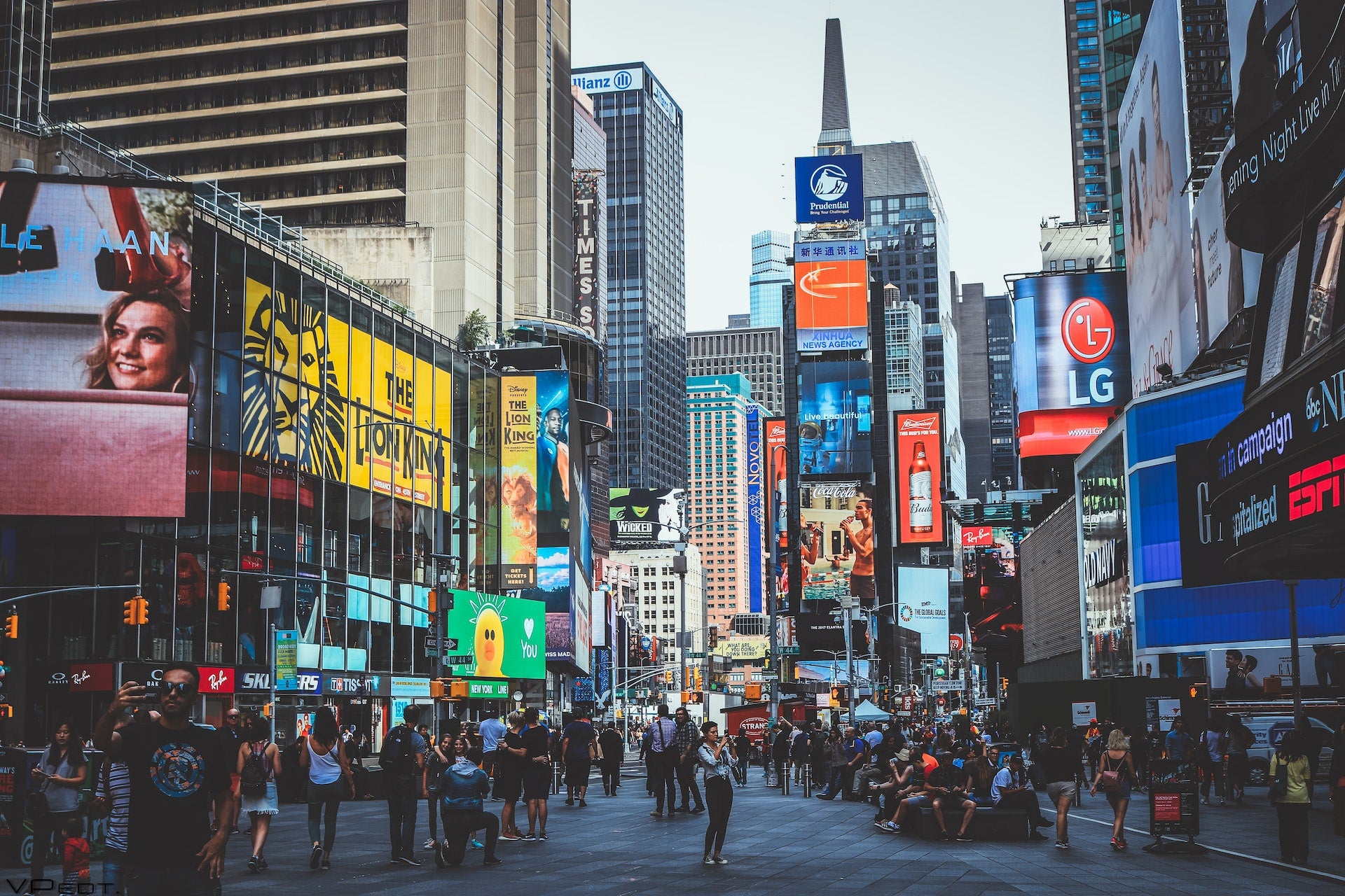 A picture of an intersection in New York