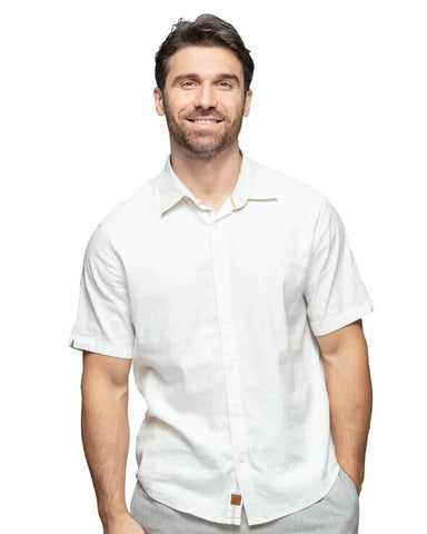Man wearing a white short-sleeve shirt