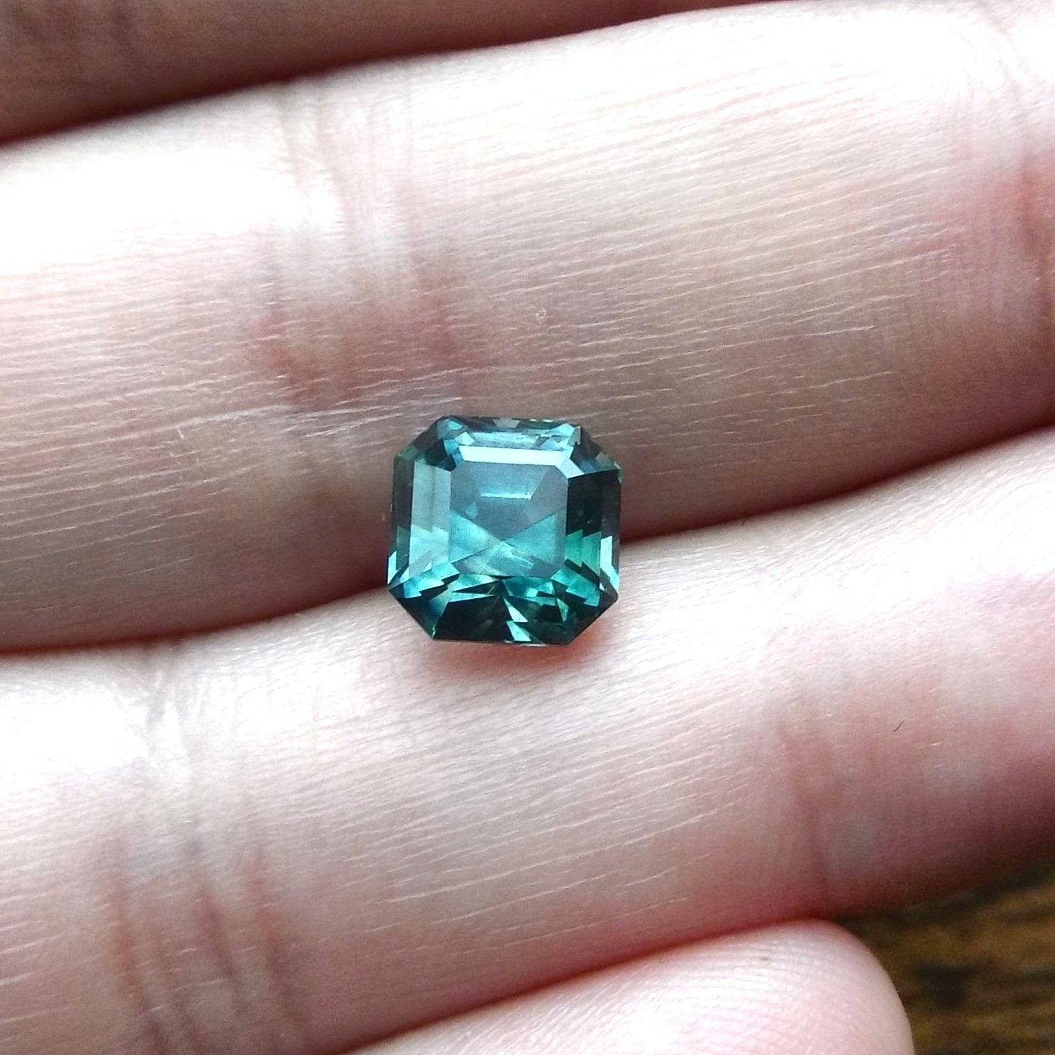 3.54ct STUNNING TEAL MONTANA SAPPHIRES – Blaze-N-Gems