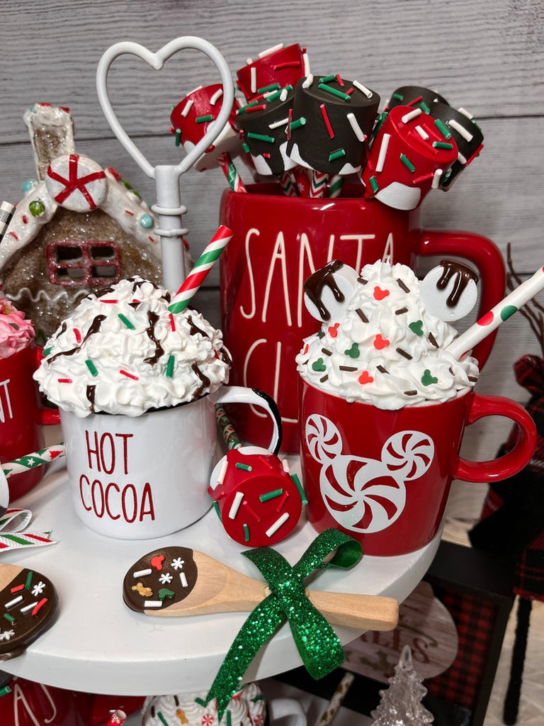 Christmas Hot Cocoa Dipped Spoons