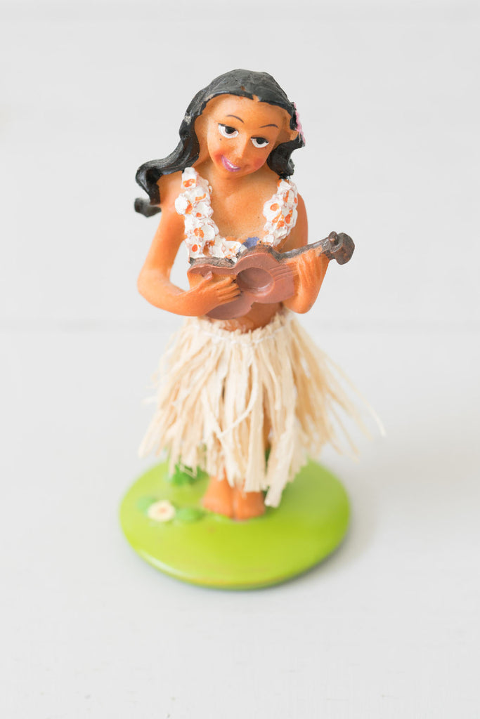 hula girl dashboard bobble