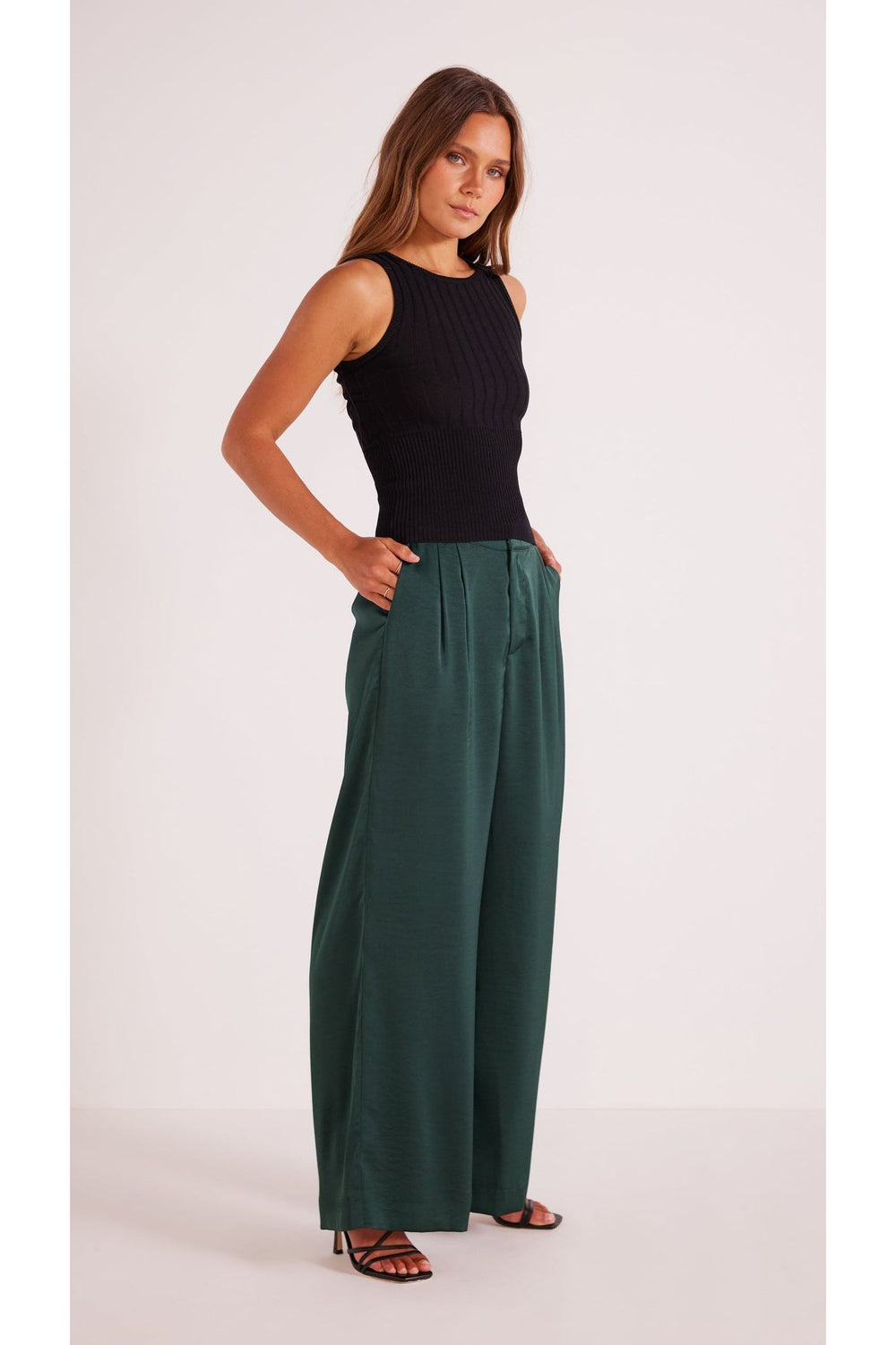 ON-THE-GO KICK FLARE PANT – Park & Madison Boutique