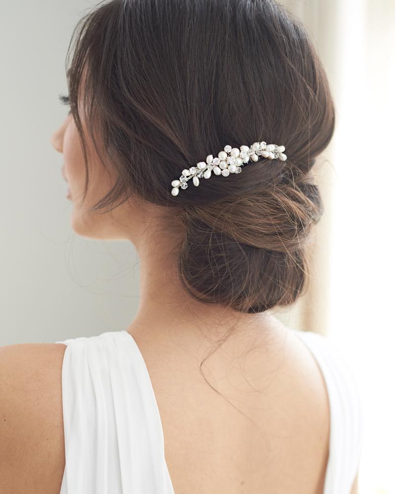 bridal hair with comb