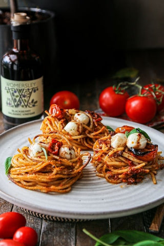 tomato & pesto spaghetti nests with fruit balsamic vinegar