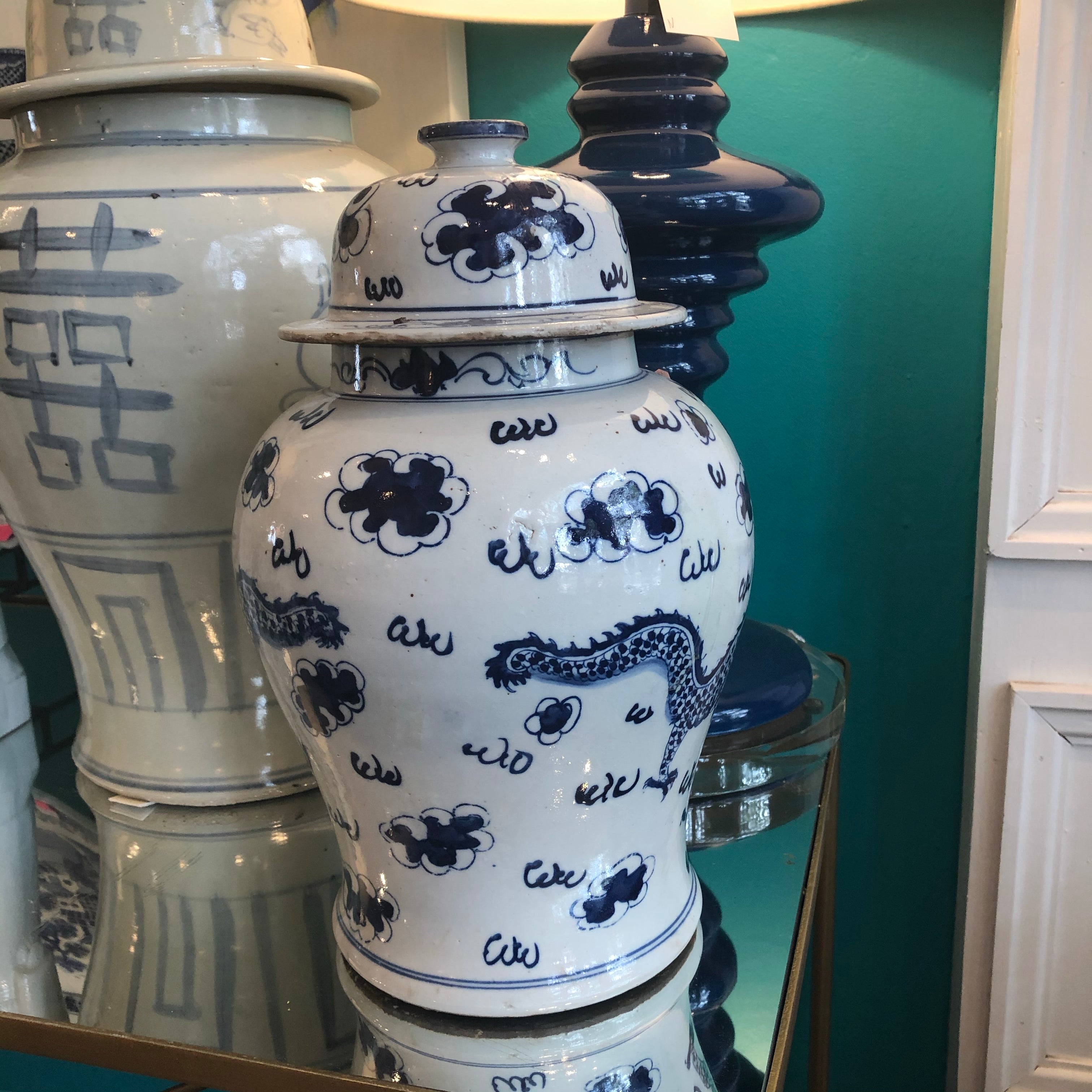 Dragon temple jar
