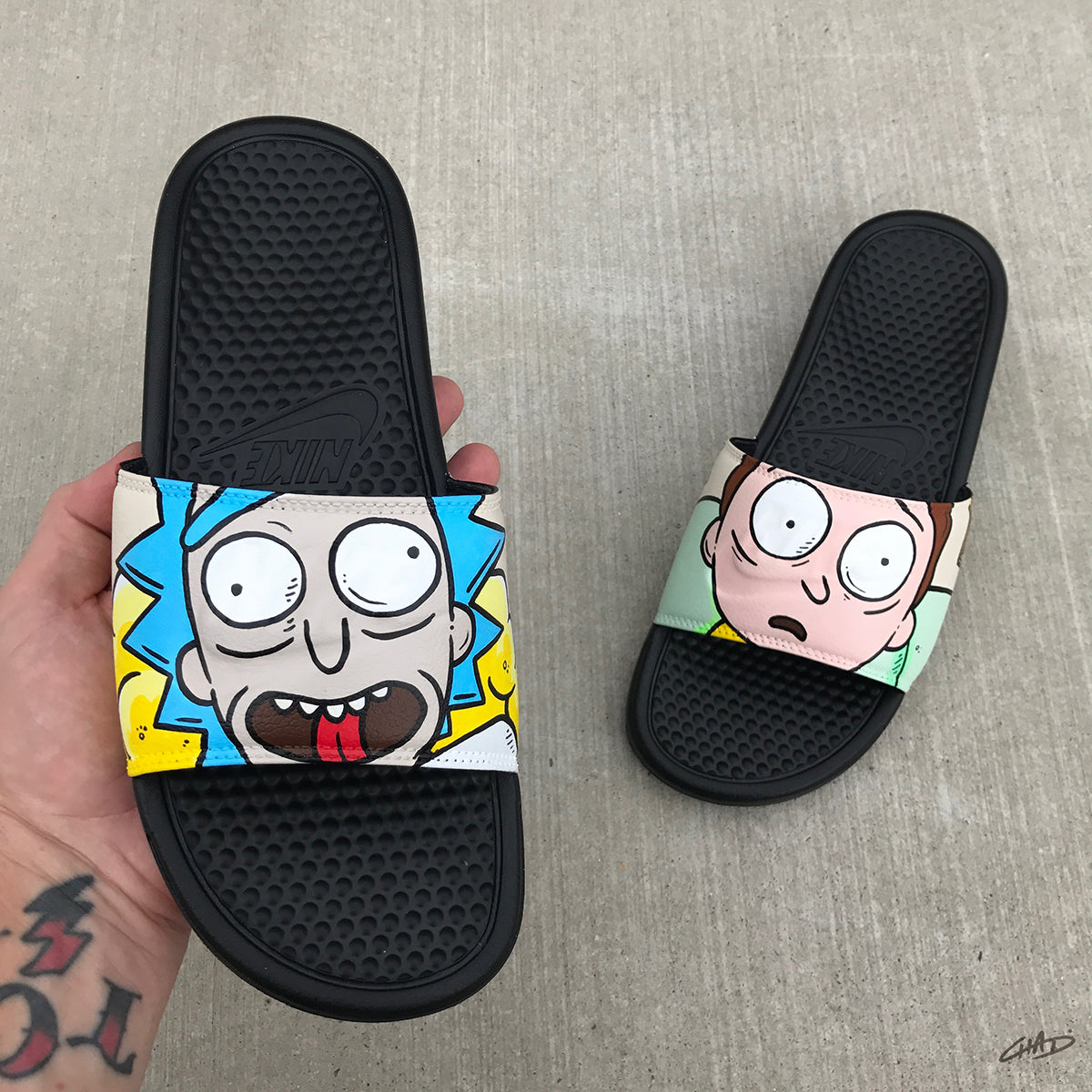 painted nike slides