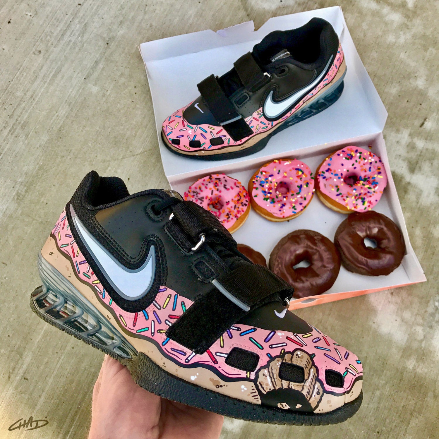 Custom pink sprinkled donut Hand painted Nike Romaleos olympic – chadcantcolor