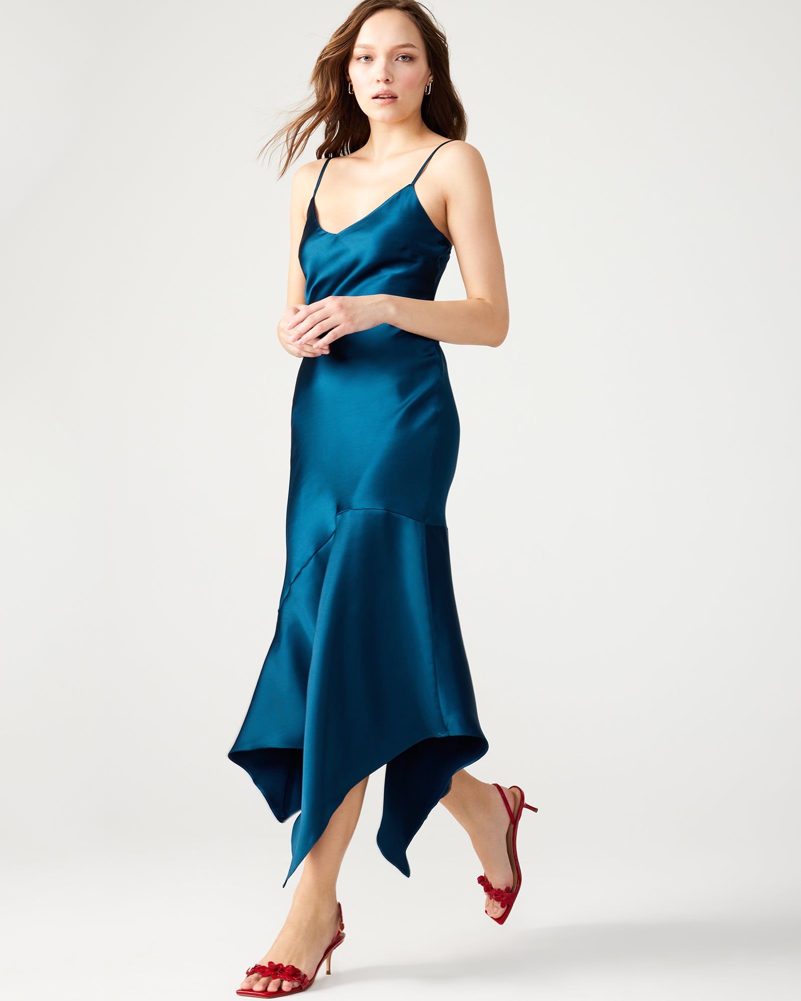 SERINA Black Fitted Dress | Women's Designer Dresses – Steve Madden Canada