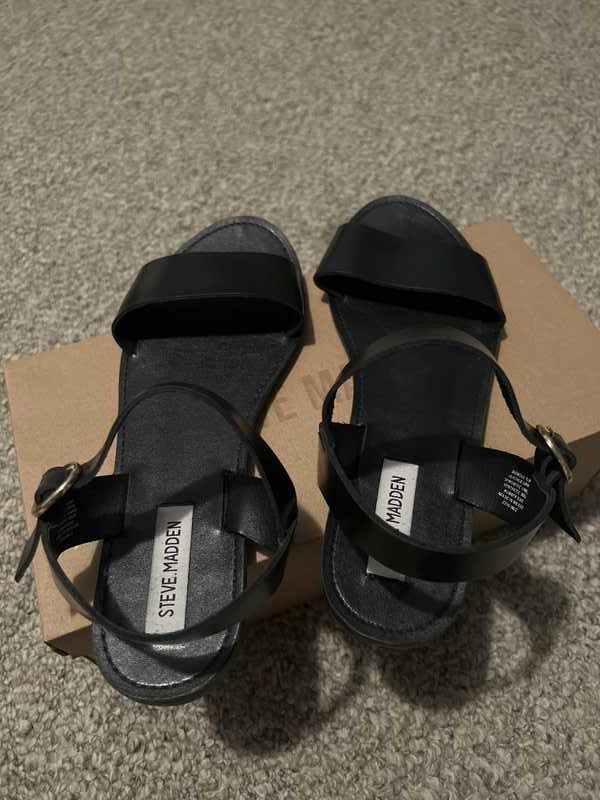 DONDDI BLACK LEATHER - SM REBOOTED