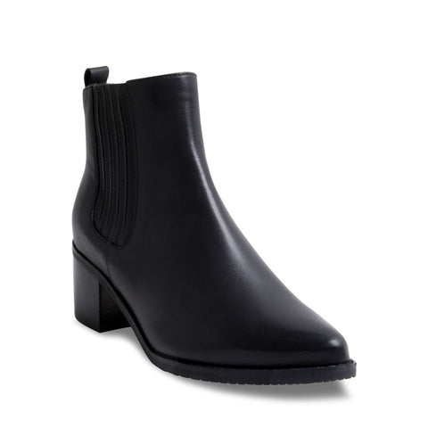 steve madden boots waterproof