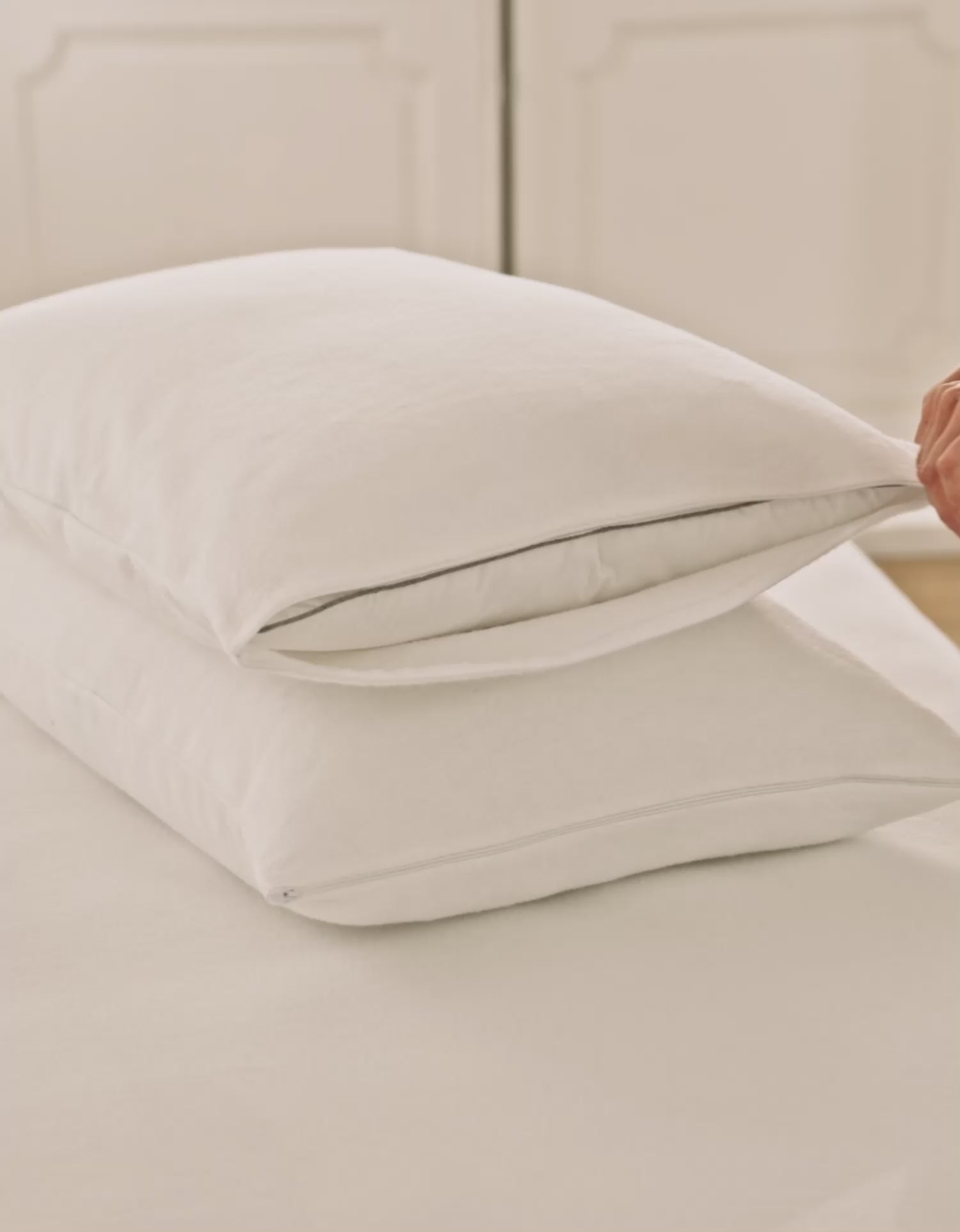 Protège oreiller anti-acariens impérméable et absorbant coton 65x65cm  Revissimo