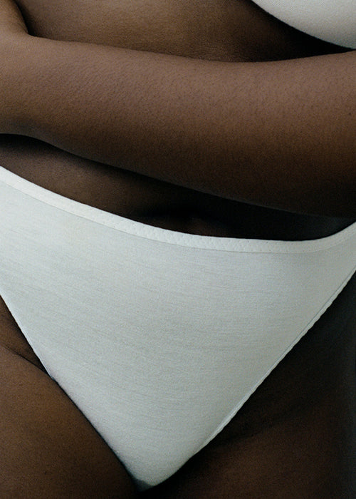 KBKYBUYZ Women Comfy Breathable Seamless Yoga Silk Sports Quick-drying  Elastic Women's Underwear Briefs On Sale