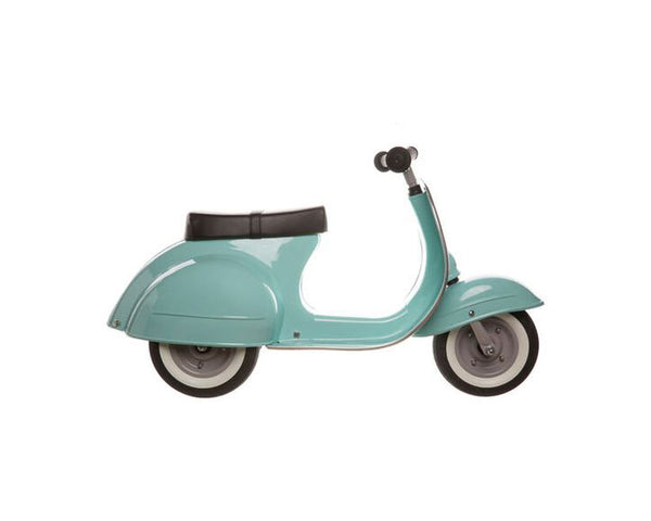 Vintage-Inspired Kids Scooter