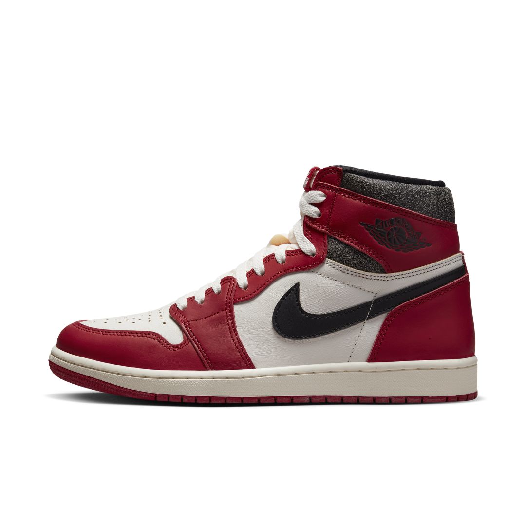 Nike Air Jordan 1 Retro High OG Chicago 