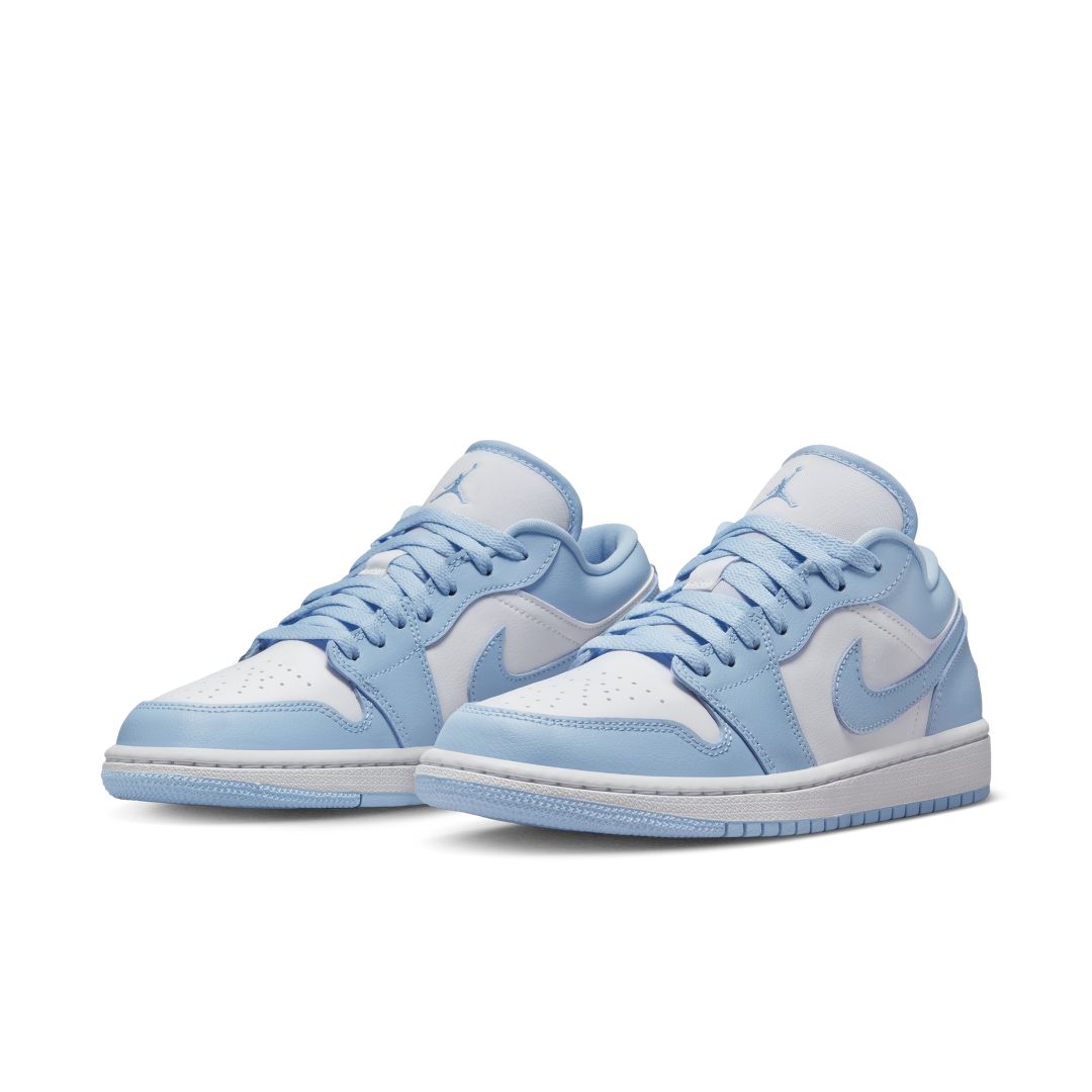 air jordan low light blue