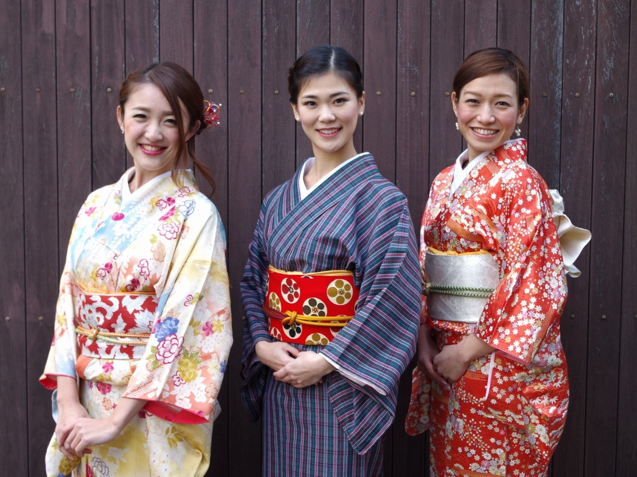 Japanese Kimono Handbags are made from - Jalan Jalan Japan