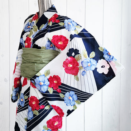 Women's Japanese Yukata Kimono - Camellia Flowers in Diagonal